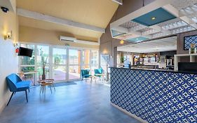 Comfort Hotel Orleans Saran